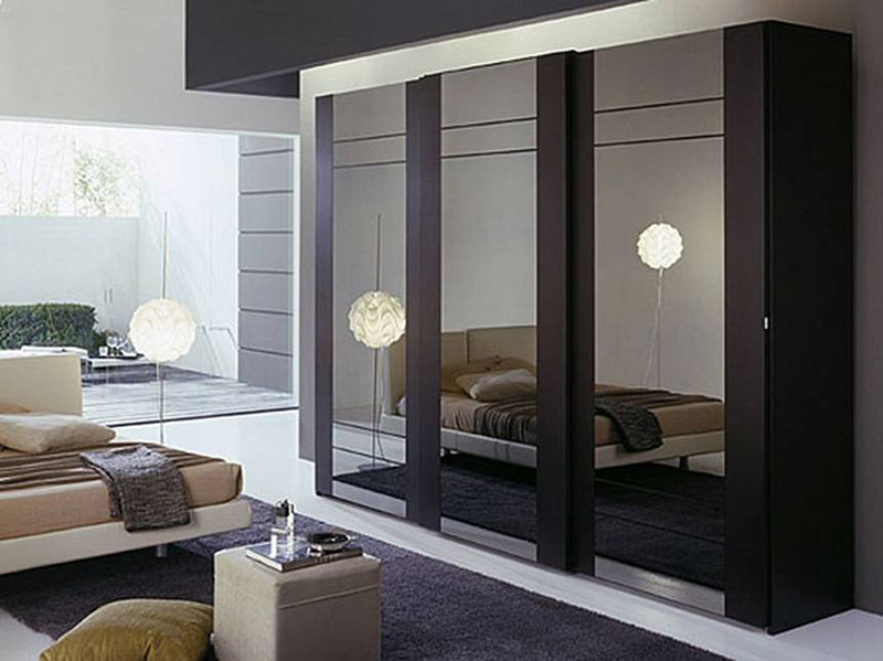 thiết kế phòng ngủ với tủ âm tường
