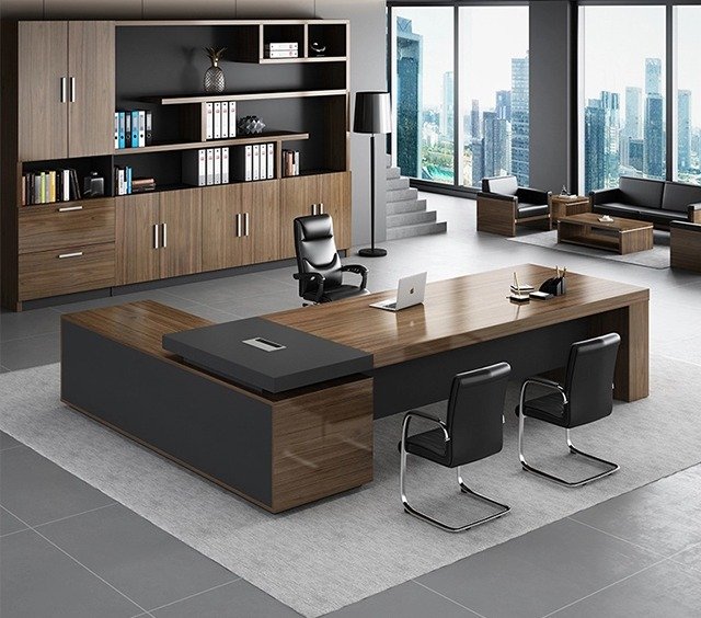 Tủ tài liệu ở sau lưng bàn làm việc là cách bố trí phổ biến
