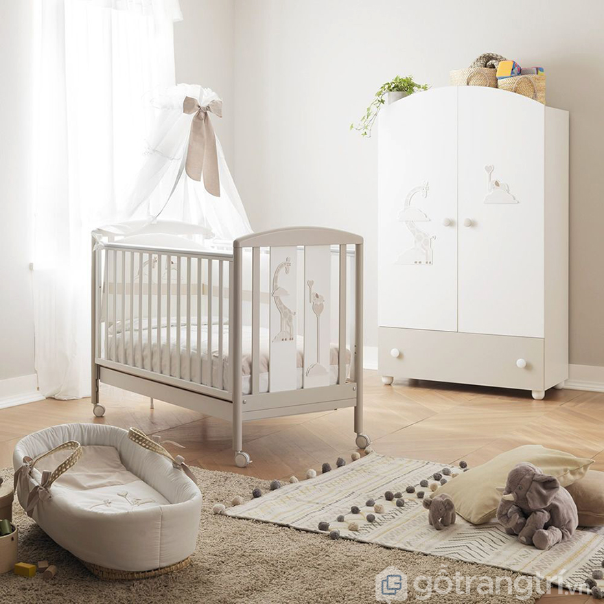 Tủ quần áo trẻ sơ sinh