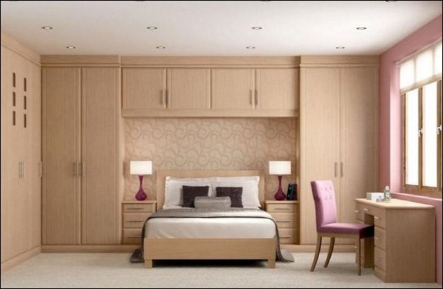 Tủ quần áo được thiết kế kịch trần tận dụng tối đa không gian phòng ngủ