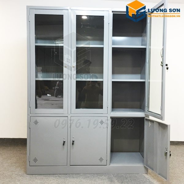 Hình ảnh lắp ráp tủ hồ sơ sắt cho khách hàng tại Nội Thất Lương Sơn