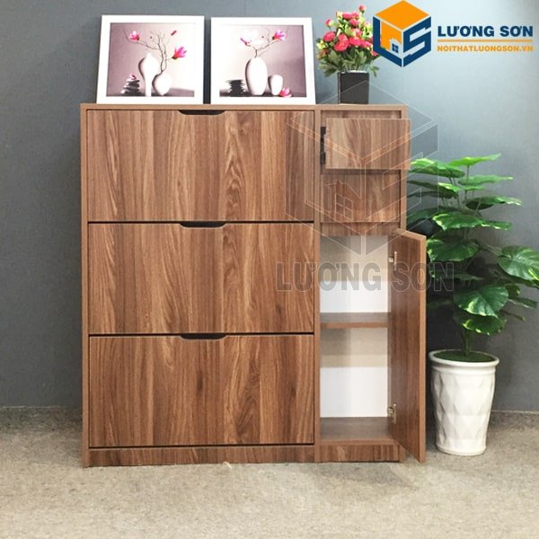 Tủ giày to hay nhỏ phụ thuộc vào số lượng giày bạn có