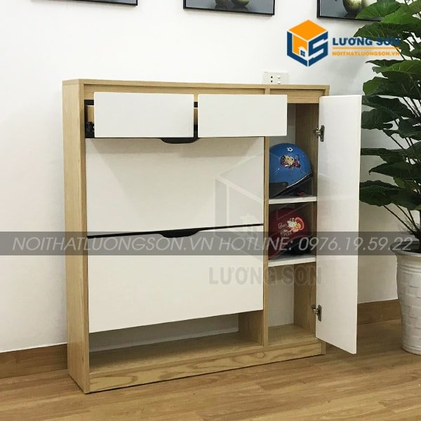 Cửa ra vào là vị trí đặt giày đắc địa nhất cho mọi gia đình