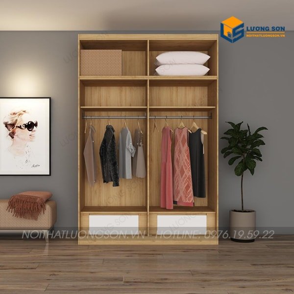 Bạn có thể chiêm ngưỡng không gian bên trong của tủ quần áo