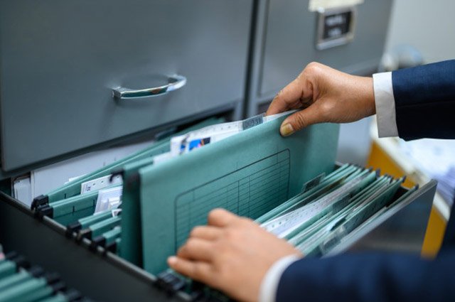 Tủ hồ sơ để lưu trữ hồ sơ giấy tờ cho các doanh nghiệp