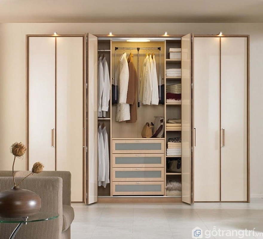 Tủ quần áo treo tường - Giải pháp thông minh cho nhà nhỏ.