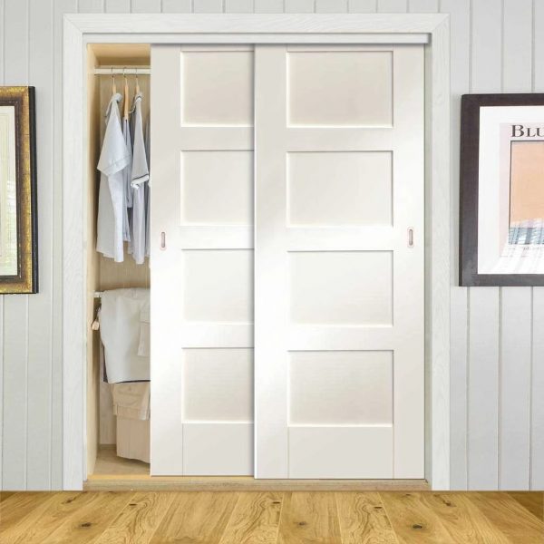 Tủ quần áo nhỏ gọn âm tường cho phòng ngủ