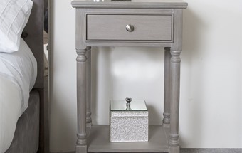 Tủ trang trí là gì? 10 mẫu tủ trang trí phù hợp với mọi không gian nhà